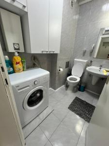 The Cousin Apartment - Free Parking Available