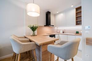 Apartament Vidok 215 by Warmia4rent, przy samym jeziorze Ukiel
