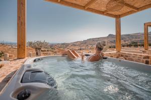 Terra & Olive Naxos