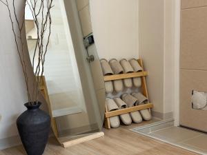 New Cozy stay, 10 Min to Hongdae, Itaewon, 2 Min to Daeheung Stn, Park view