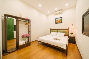 Sisters Apartment -Olive Home in Hanoi Old Quarter