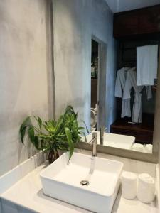 Kampot Tropic Resort