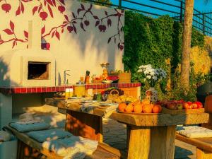 Qoople Villa Toskana- Panoramic 360 sea & castle view