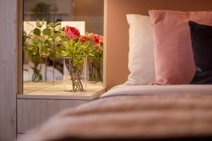 Downtown Living - Modern Studios by Athenaeum