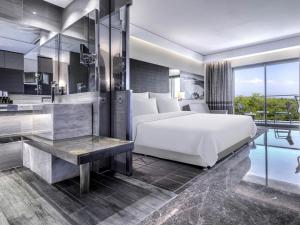Rixos Premium Belek - The Land of Legends Access