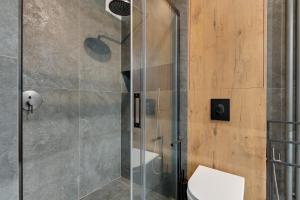 Porto 71 Seaside Apartment with Gym and Parking by Lion Apartments