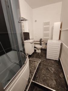 2-bedroom apartment on the ground floor of a house