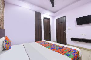 FabHotel Snereya