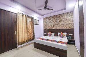 FabHotel Snereya