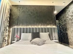 Private Luxury Suites