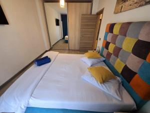 Luxury Family Apartment Azizi - Beach Pool & Spa Resort Promenada