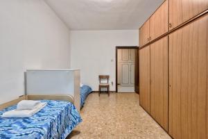 Venice apartment room service