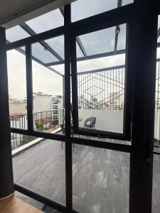 3-bedroom penthouse in Long Bien, 7 minutes to the Old Quarter