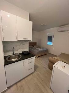 Aydina Apartments
