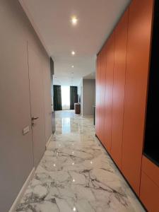 Sea Symphony Orange Apartment 1007