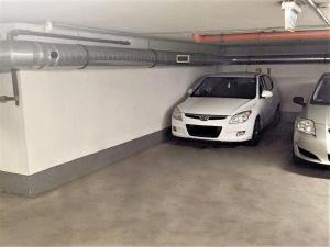 Marton Estate 2 people airco free parking