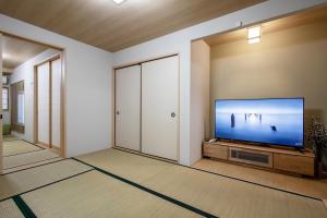 New! Japanese-Style House 松 花園町駅-天下茶屋駅徒歩圏内 難波-心斎橋直通 最大4名