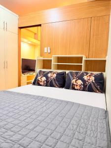 Shell Residences Combined rooms By Mae