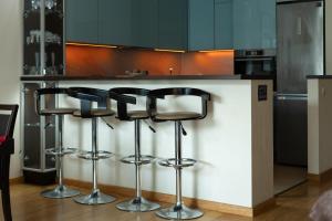 Masarska 8 Grand Apartment by BookingHost