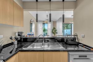 4BR Spacious Family Townhouse in Damac Hills