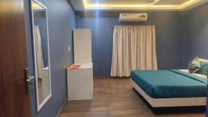 FabHotel Elite Residency