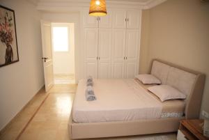 Jasmin Apartment Chat Mariam