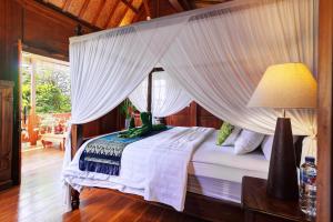 The Cottage By Selasih