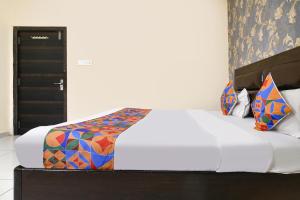 FabHotel Shree I