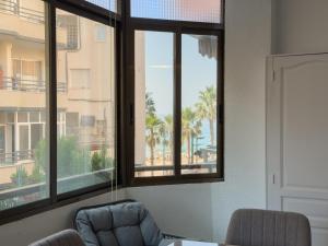 Modern Beachside 2-bed Apartment in Calpe Centre