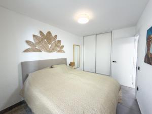 Modern Beachside 2-bed Apartment in Calpe Centre