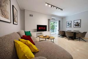 Othonos I1 - by Verde Apartments