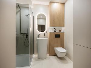 URBAN APARTMENTS Global 20th Floor No 17 - Air Condition - Free Garage