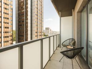 URBAN APARTMENTS Global 10th Floor No 7- Balcony -Free Garage