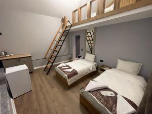 Sosyete Otel