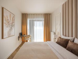 URBAN APARTMENTS Global 23rd Floor No 20 - Air Condition - Free Garage