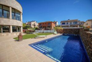 Casa La Vinya "Alto Standing"
