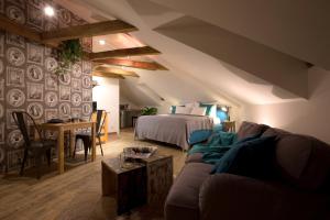 Romantic Bohemian Studio in Old Town Prague