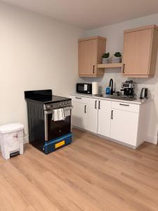 Modern Riverview Suite Near Downtown Moncton
