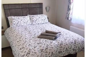 StaticCaravan-6Berth-DogFriendly