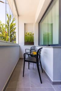 Happy People Plovdiv - Grey 1-BD Apartment by Flat Mаnager