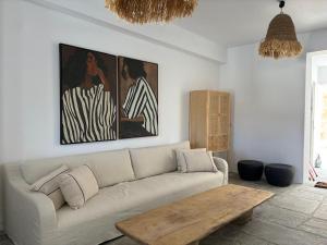 Platon Luxury Seaview Villa in Kythnos