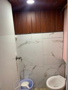 Kenjie Apartment