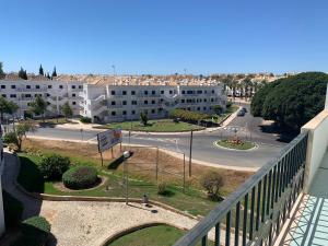 Varanda soalheira em Conceição de Tavira