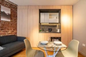 HOM I Vida Urbana AireA Wifi Gastronomia Lastarria