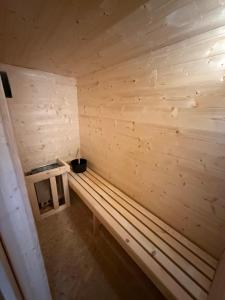Gite de groupe lacs et forêt du jura - SPA et Sauna Privatif - Orgelet