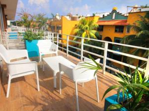 Stylish 1BR Condo Downtown Pool , Gallery, WIFI,Spa