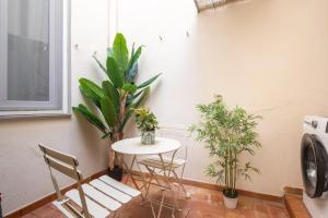 SantOnofrio Apartment