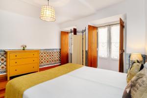 WHome Prime Alfama Apartment with Tagus River Views