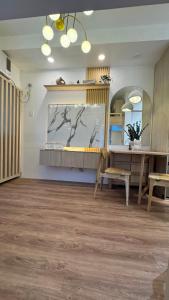 Good-stays in linear Makati Tower 1