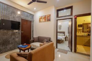 The zenvy house Near kashi vishwanath and railway station
